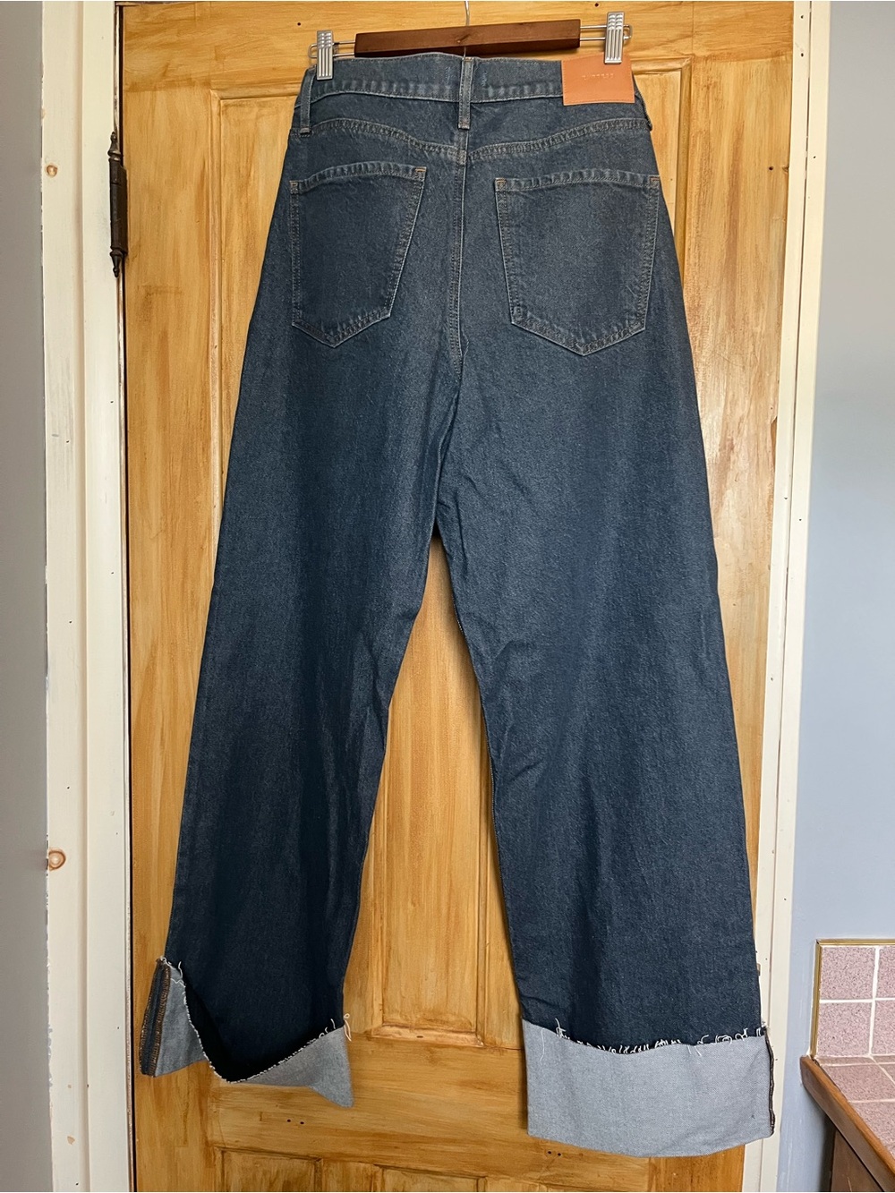 Express Wide Leg High Rise Jeans - Picture 6 of 7